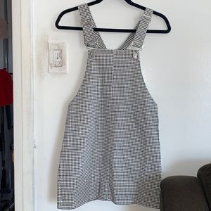Overall dress